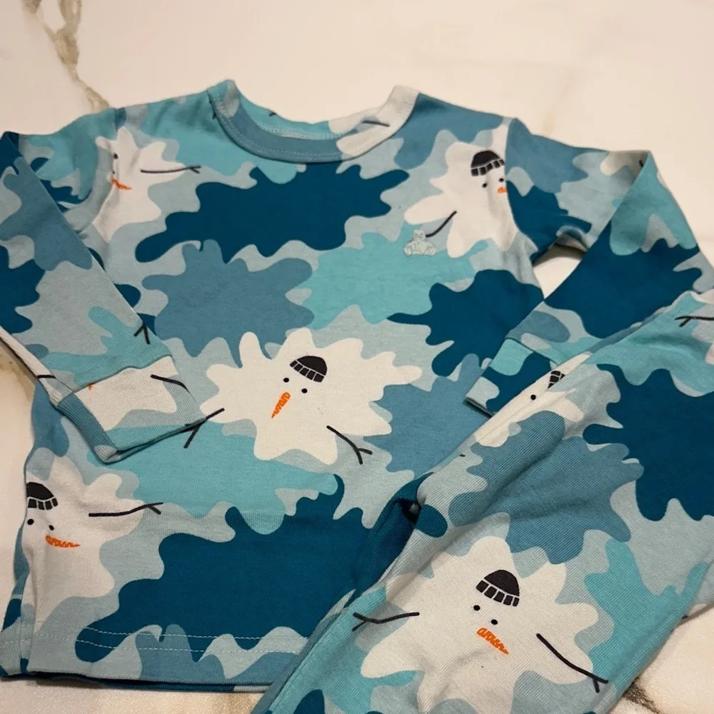 Gap Blue Snowman Pajama Set